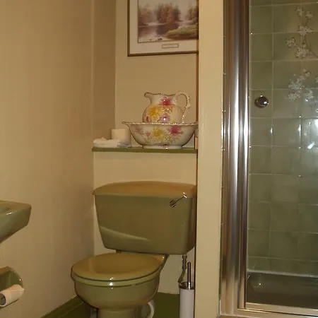 High Farm Bed & Breakfast 4*